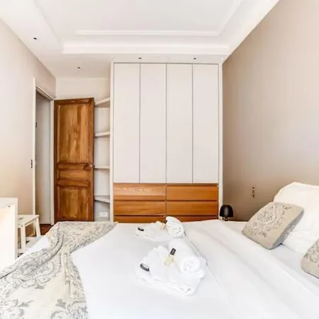 Guestready - Spacious Near Champs-elysees Paris