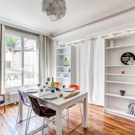 Appartement Guestready - Spacious Near Champs-elysees