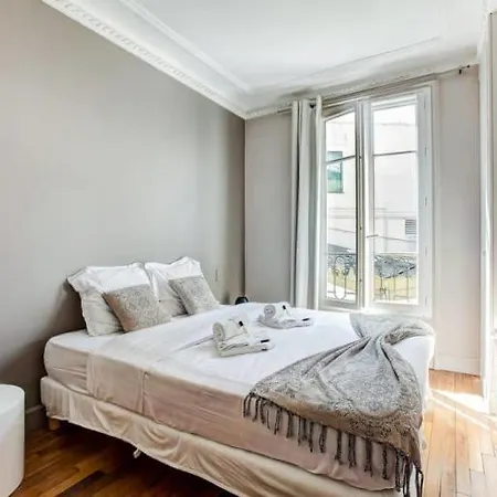 Guestready - Spacious Near Champs-elysees *