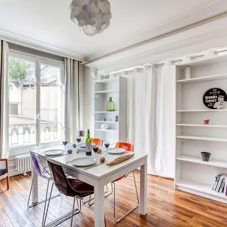 Guestready - Spacious Near Champs-elysees * Paris